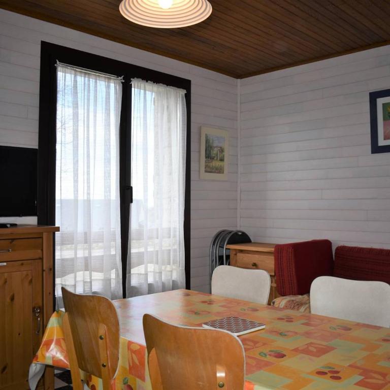 Charmant T2, 4 pers, cuisine équipée, parking, Font-Romeu - Appartement 1 Chambre - 7