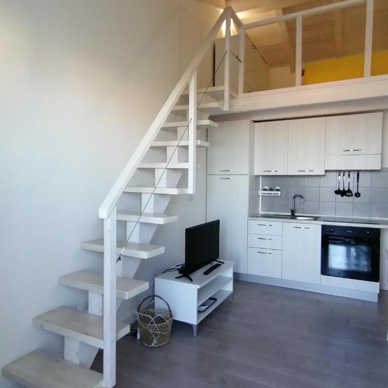 Al Belvedere - Appartamento con 2 Camere da Letto - 4