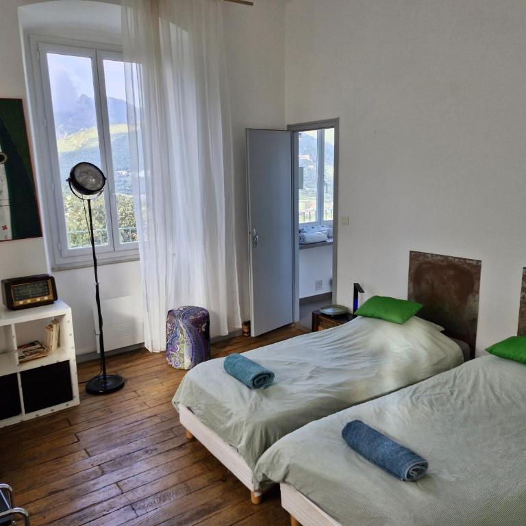 VILLA BELVEDERE D'AJACCIO, VILLA ENTIERE VUE MER POUR 2 à 10 VOYAGEURS - Villa - 17