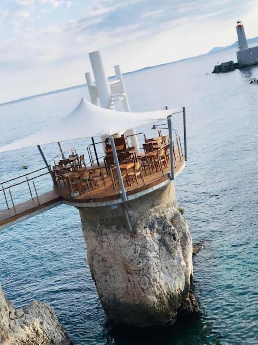 Stylish 4-star cocoon in the heart of the port - Appartement 1 Chambre - 34