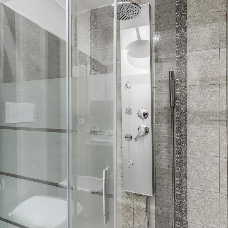 Casa Gicco Vaticano _ 3bdr apartment - Appartamento con 2 Camere da Letto - 45