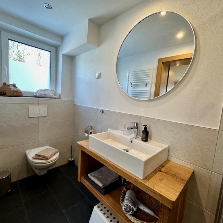 Ribisel Apartments für Familien - Alpentherme inklusive! - Apartment mit 1 Schlafzimmer und Dusche - 11