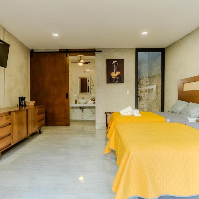 Meriblau Hotel Boutique - Deluxe Double Room with Two Double Beds - 7