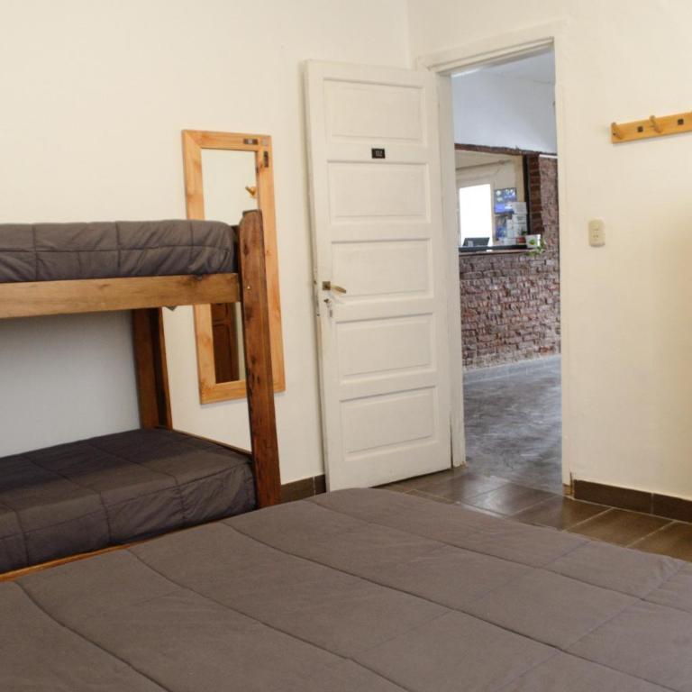 Yanquetruz - Habitación Familiar con baño privado - 1