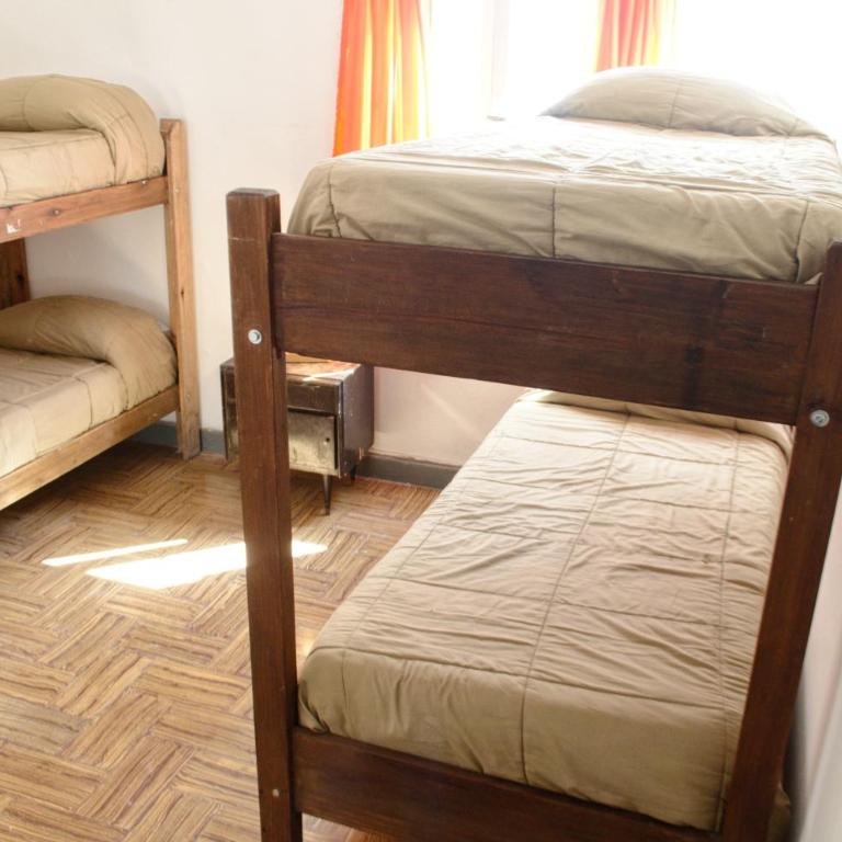 Yanquetruz - Cama en habitación femenina compartida de 4 camas - 4