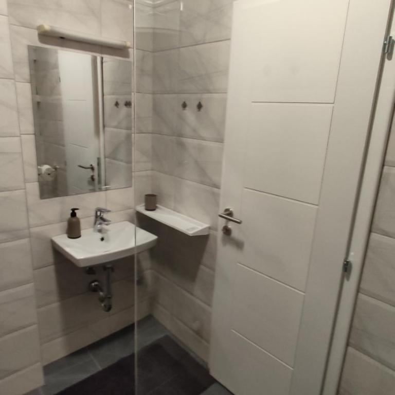 Studio apartman Pale - Studio Apartment - 13