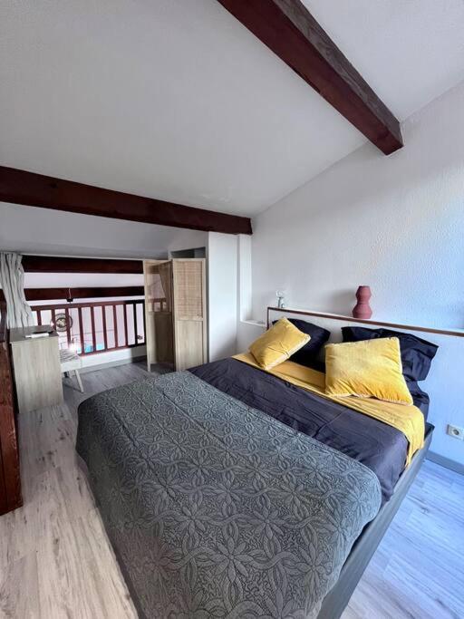 Magnifique T1bis dans CALVI centre avec Parking - Appartamento con 1 Camera da Letto - 8