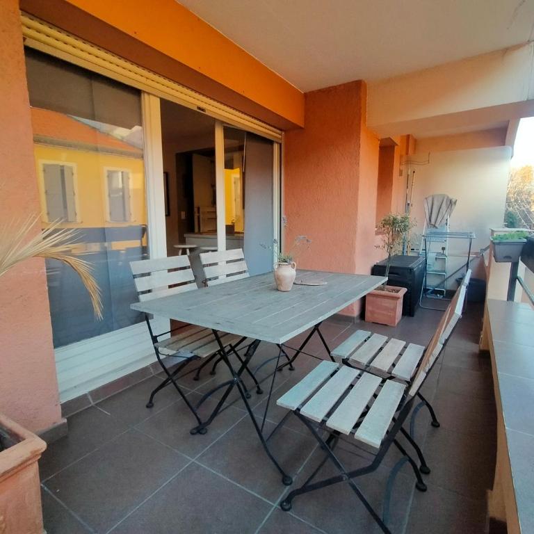 Super appartement 2 à 6 pers garage privé, centreville, plage 150m, 2 terrasses - Apartment mit 2 Schlafzimmern - 20