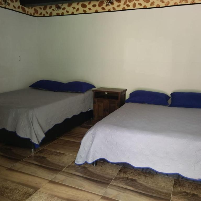 Casa Altozano Hotel - Habitación Cuádruple Clásica - 2