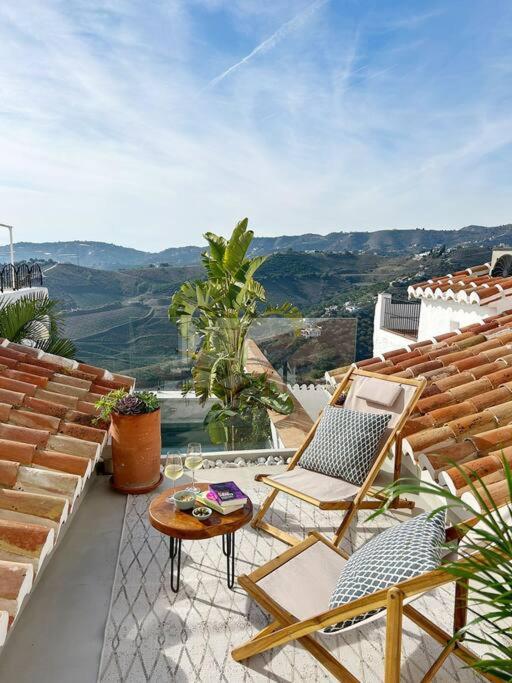 Luxury center Townhouse in Frigiliana with pool and parking HansOnHoliday Rentals - Casa de 2 dormitorios - 28