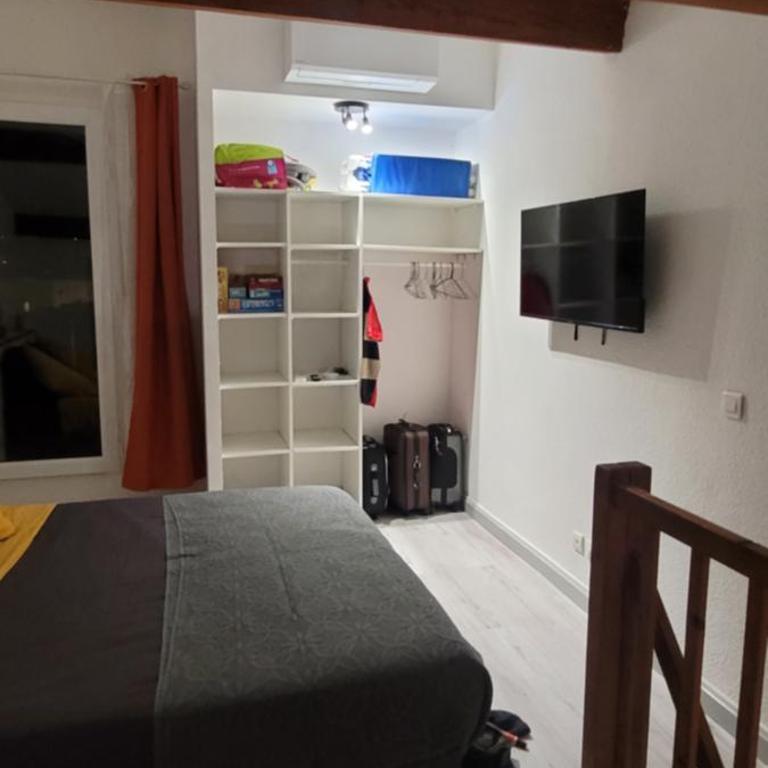 Magnifique T1bis dans CALVI centre avec Parking - Appartamento con 1 Camera da Letto - 17