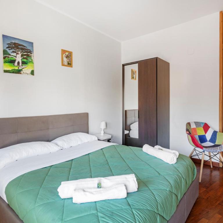 Vista Cupola San Pietro - Stazione Roma S Pietro - Appartamento con 2 Camere da Letto - 12