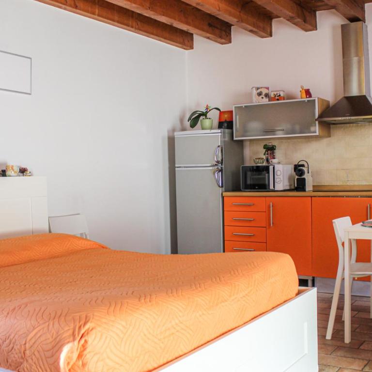Bergamo Easy Airport - private parking - Monolocale - 9