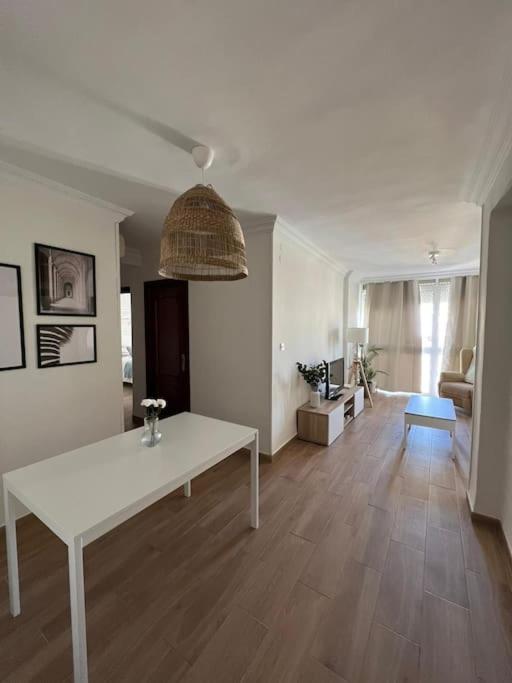 Apartamento Kukie - Three-Bedroom Apartment - 9