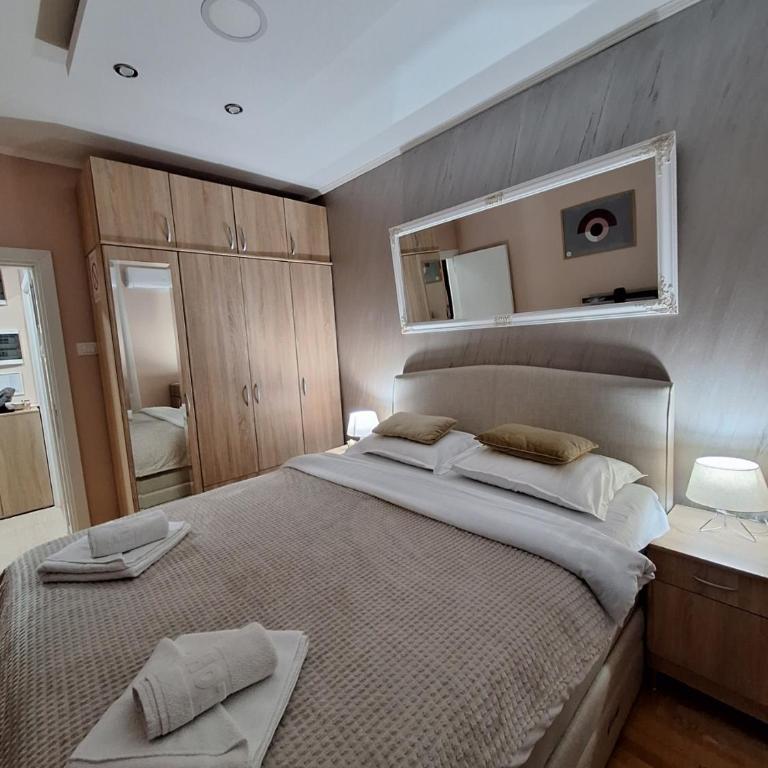 Lux Apartment Sanja 1 - One-Bedroom Apartment - 4