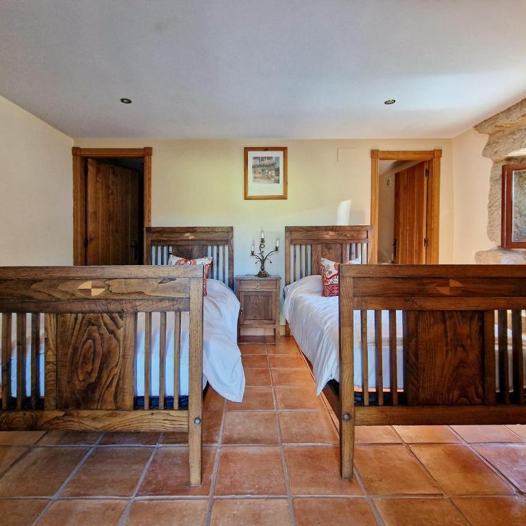 Casa Del Ingles - Luxury Private Villa & Pool in Rural Valley - Villa - 24