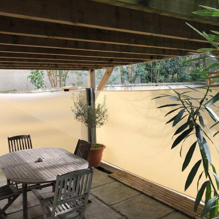 Superbe T2 avec Terrasse face au parc des fontaines - Appartement 1 Chambre - 2