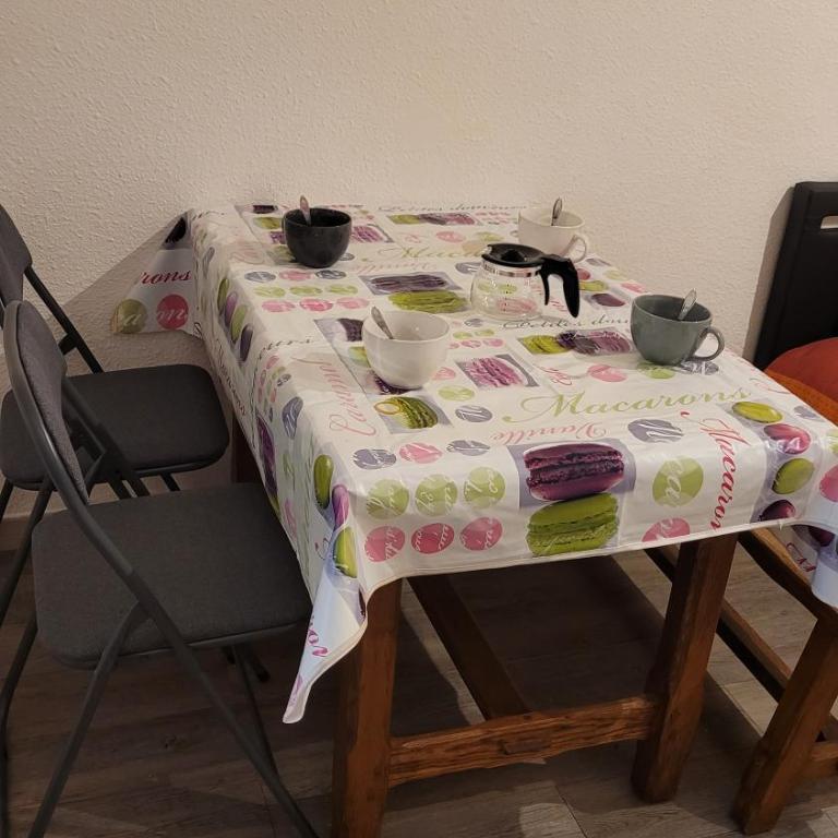 Grand studio confortable jusqu'à 4 personnes - Appartement - 14