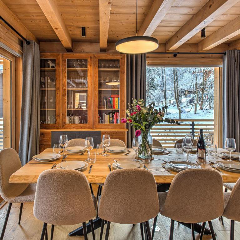 Chalet Belle des Neiges, Alpes Agency, Les Houches, Sleeps 9 - Chalet - 6