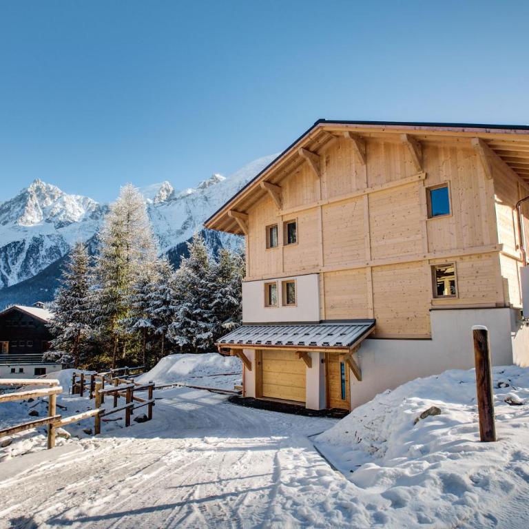 Chalet Belle des Neiges, Alpes Agency, Les Houches, Sleeps 9 - Chalet - 1