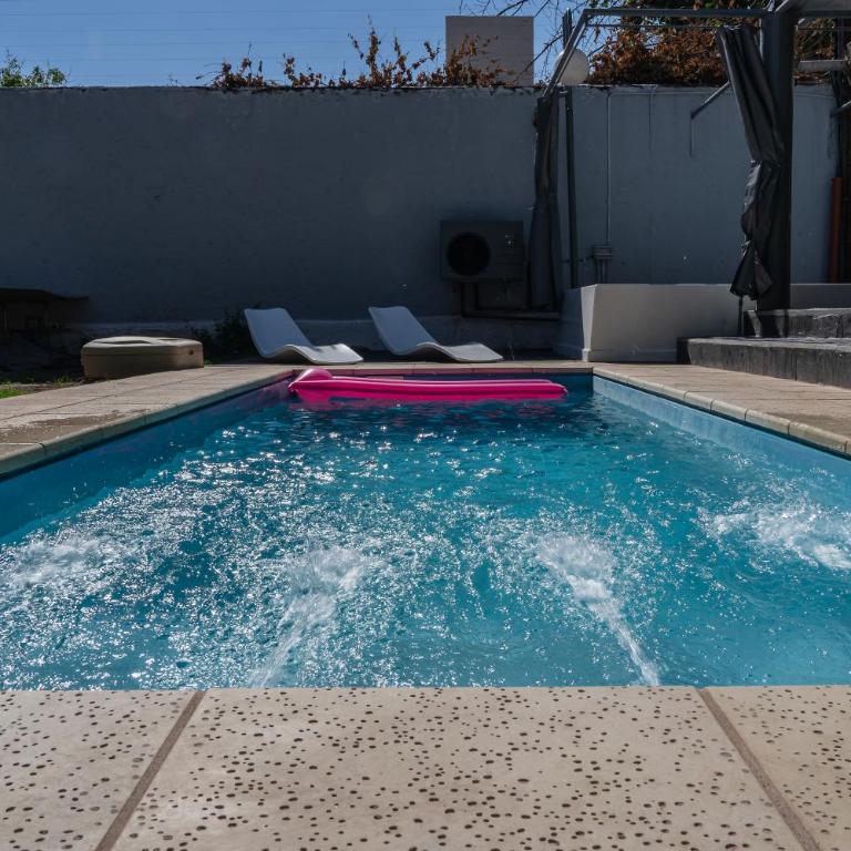 ArquiArts - Hermosa casa para 16p con pileta y jacuzzi - Villa - 41