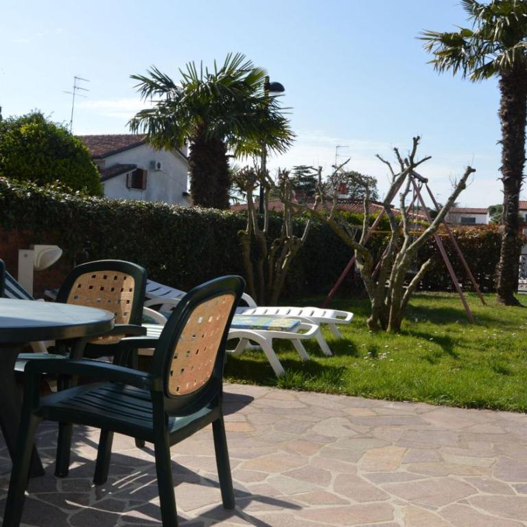 Relaxing villa near the sea in Caorle - Villa - 1