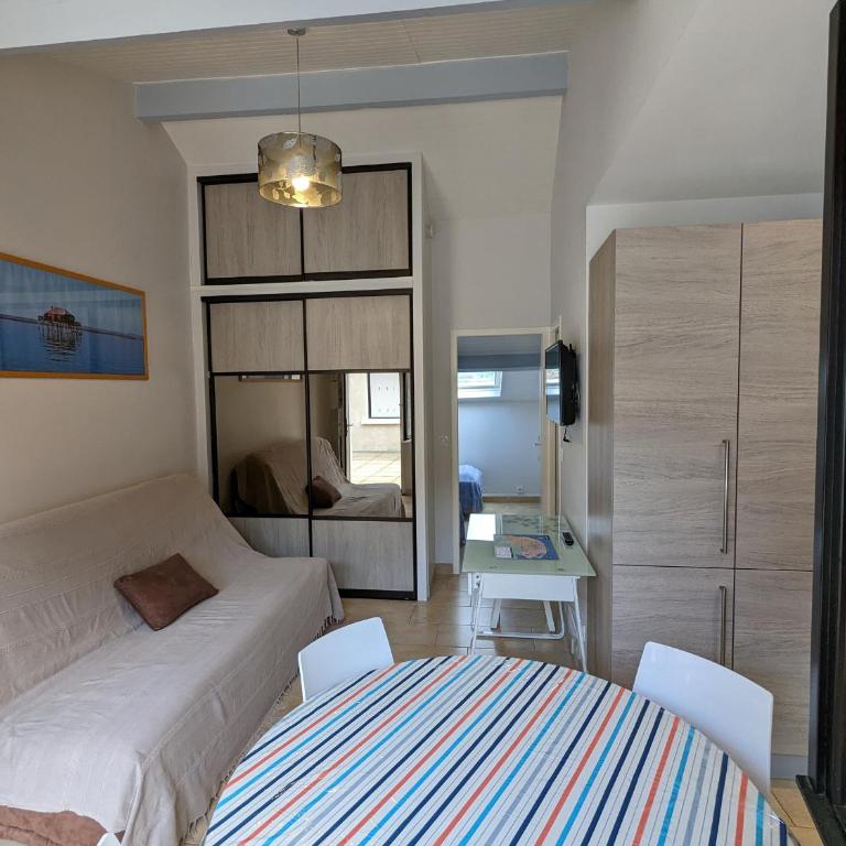 Charmant T2 au Centre d'Arcachon avec Garage - À Proximité de la Plage et des Commerces - FR-1-420-88 - Apartment (4 Erwachsene) - 10