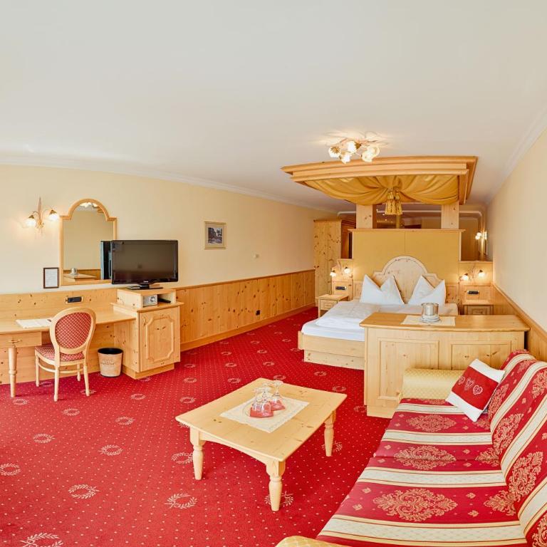 Granpanorama Hotel StephansHof - Suite mit Balkon und Bergblick - 3