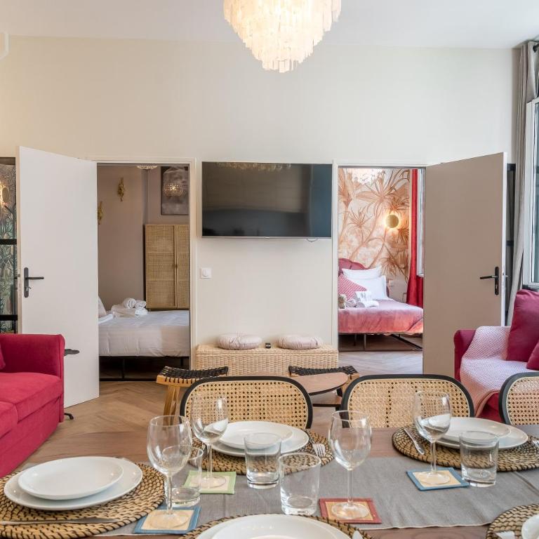 Sophie Stay - Le Mucha - King size bed - AC - Appartement 4 Chambres - 9