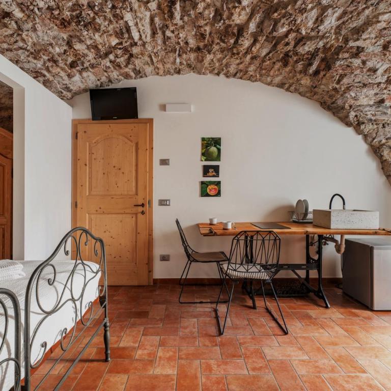 Pietra Rara Apartments - Monolocale Deluxe - 1