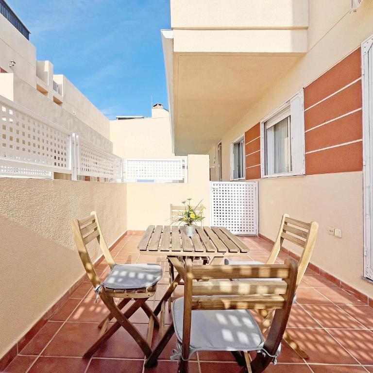 Global Vacacional, Práctico apartamento con piscina en la playa de Canet - Apartment - Erdgeschoss - 20