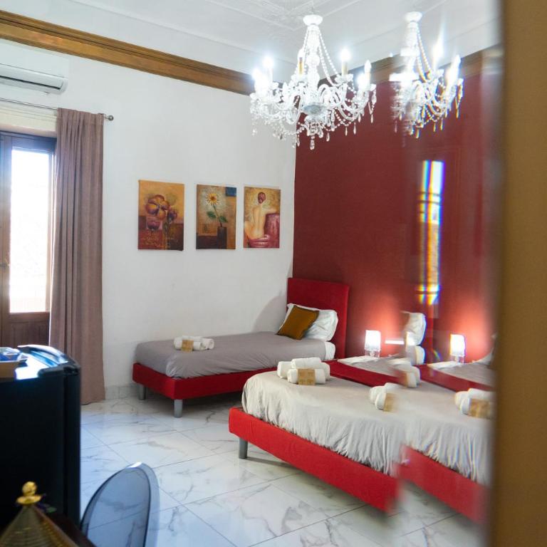 B&B Opera Catania Centro Storico - Quadruple Room - 2