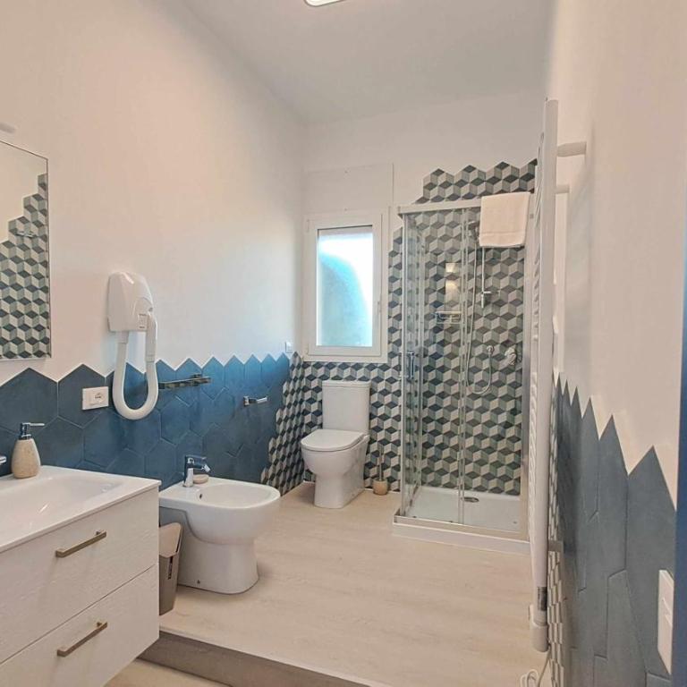 Chez Lucy by Casa in mente - Camera Tripla con Vista Mare - 16