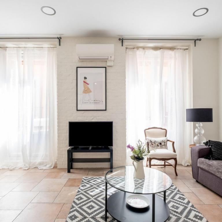 Modern and bright- 1bedroom 1bathroom- Downtown - One-Bedroom Apartment - 5