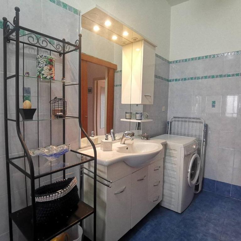 L'Appartamento sul Parco - Peaceful Stay, Stunning View & Free Parking - Two-Bedroom Apartment - 14