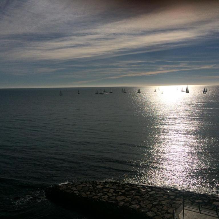 Centrally-Located, Spacious Flat at Historic Centre & short walk to Beach - Apartamento de 3 dormitorios - 46