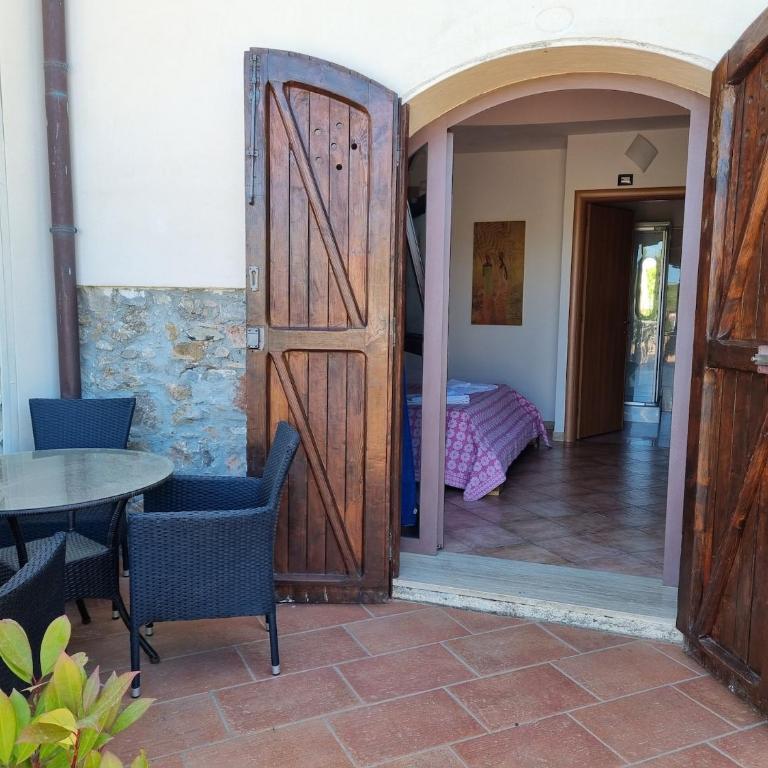 Agriturismo Le Rondini Di San Bartolo - Camera Matrimoniale - 10
