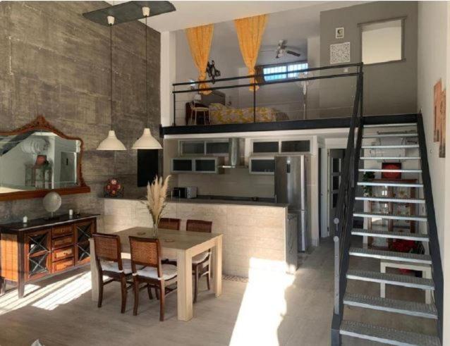 rural loft with pool views peaceful place near the center - Casa de 2 dormitorios - 7