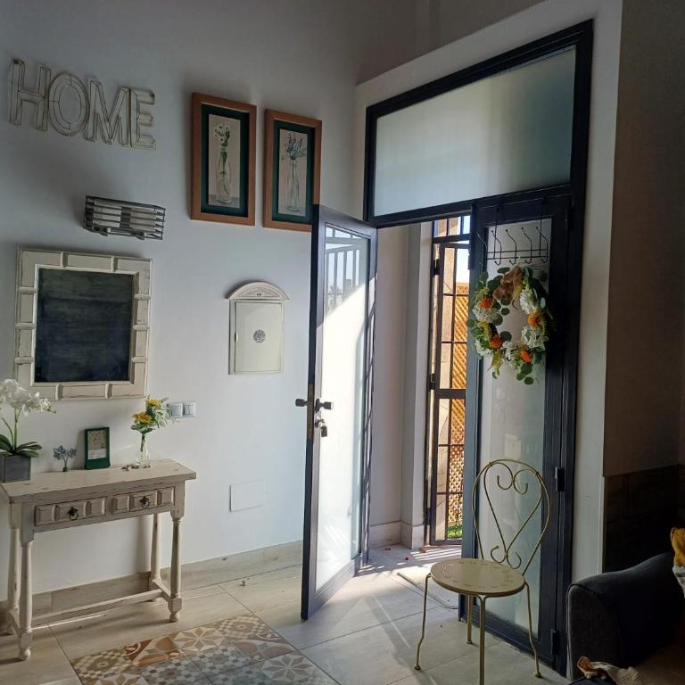 rural loft with pool views peaceful place near the center - Casa de 2 dormitorios - 12