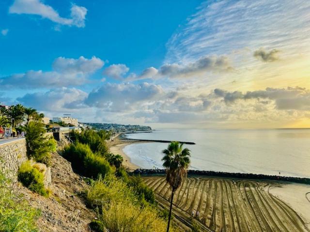 Sol y Playa - Two-Bedroom Apartment - 32