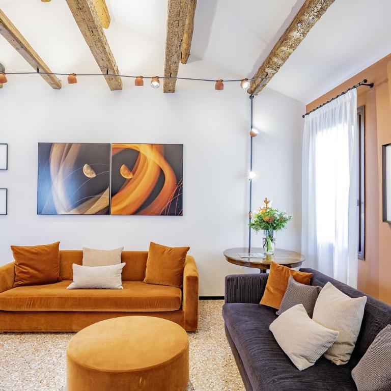 Palazzetto San Stin Up to 5 Guests Renewed in 2024 - Three-Bedroom Apartment - 6