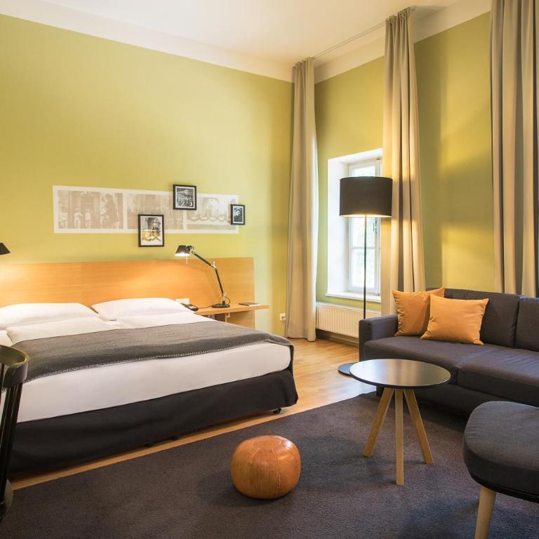 Hotel Schloss Leopoldskron - Superior Doppelzimmer – Meierhof-Gebäude - 4