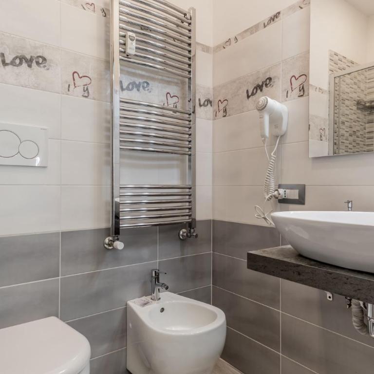 Casa Casu - Chambre Double avec Salle de Bains Privative - 17