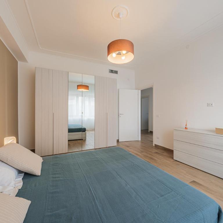 CASA BIANCHI - Appartamento con 2 Camere da Letto, Balcone e Vista mare - 19