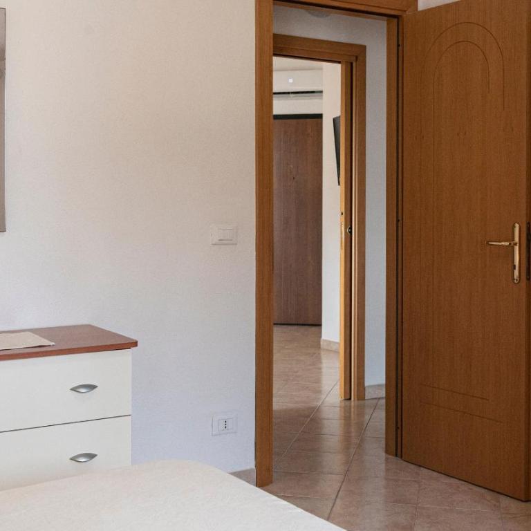 Shardana Holiday Home - Appartamento con 2 Camere da Letto - 11