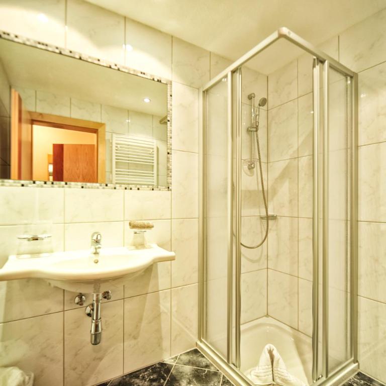 Apart Althaler - Apartamento Familiar (2 adultos y 2 niños) - 6