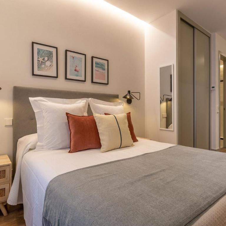 Charming Studio for Two in Beautiful Chamberí - Studio Apartment - 9