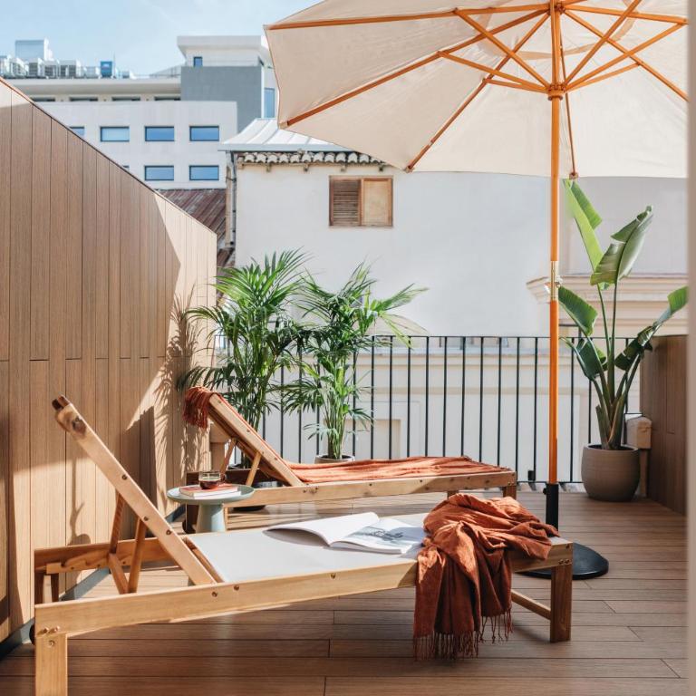 Room Mate Oliveira - City Centre, Valencia - Biggy (5-6 Adults) - 16