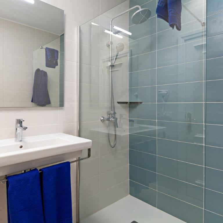 Apartamentos Panorama Adults Only - Estudio Deluxe con vistas a la piscina - 5