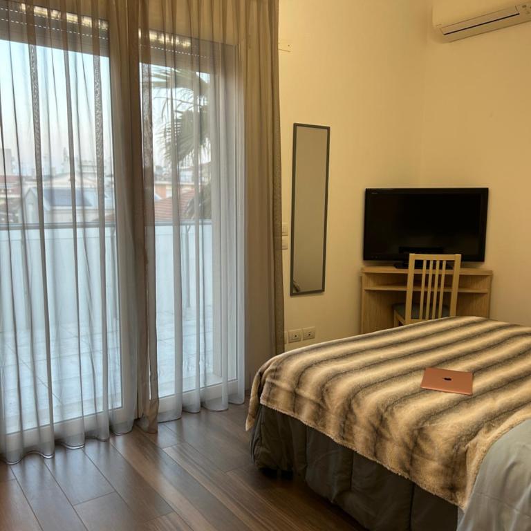 Menotti Attico-Flexrent Immobiliare Abissinia - Two-Bedroom Apartment - 46